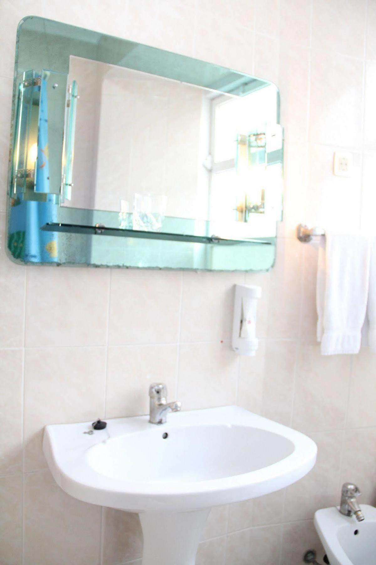 Residencial Carvalho Hotel Estremoz Exterior foto